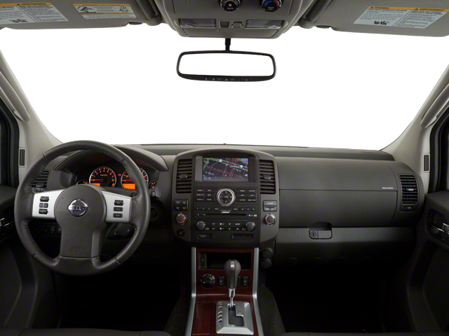 2011 Nissan Pathfinder LE