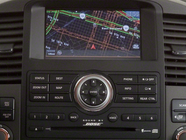 2011 Nissan Pathfinder LE