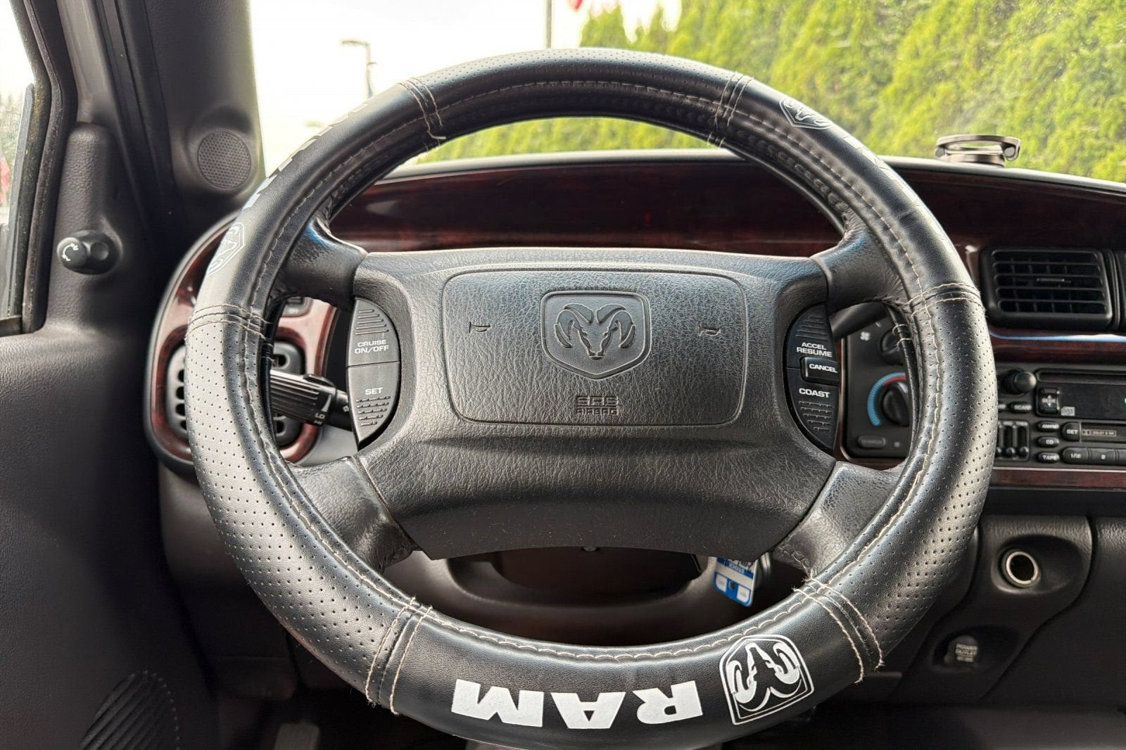 2001 Dodge Ram 1500 4DR QUAD 139WB