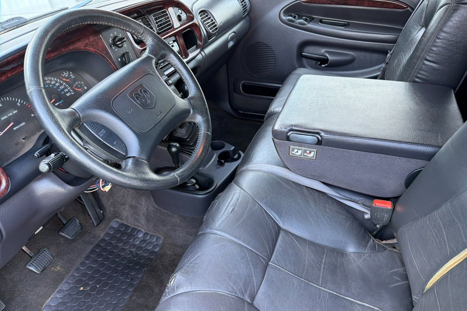 2000 Dodge Ram 2500 4DR QUAD 155WB HD