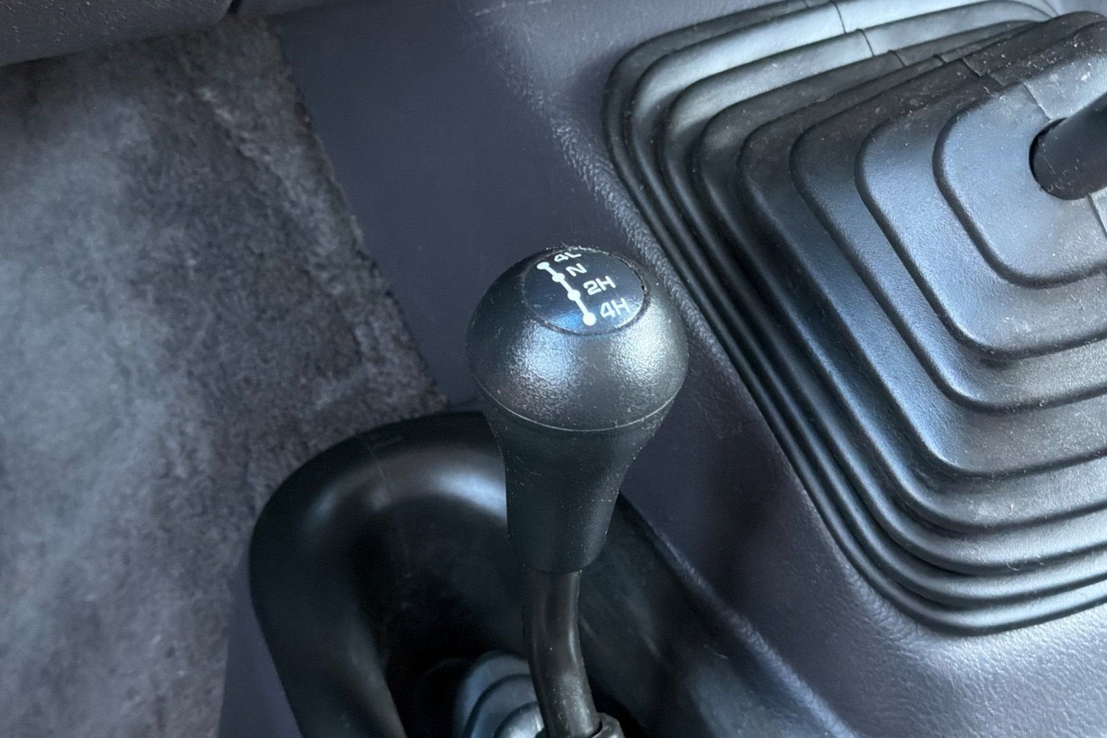 2000 Dodge Ram 2500 4DR QUAD 155WB HD