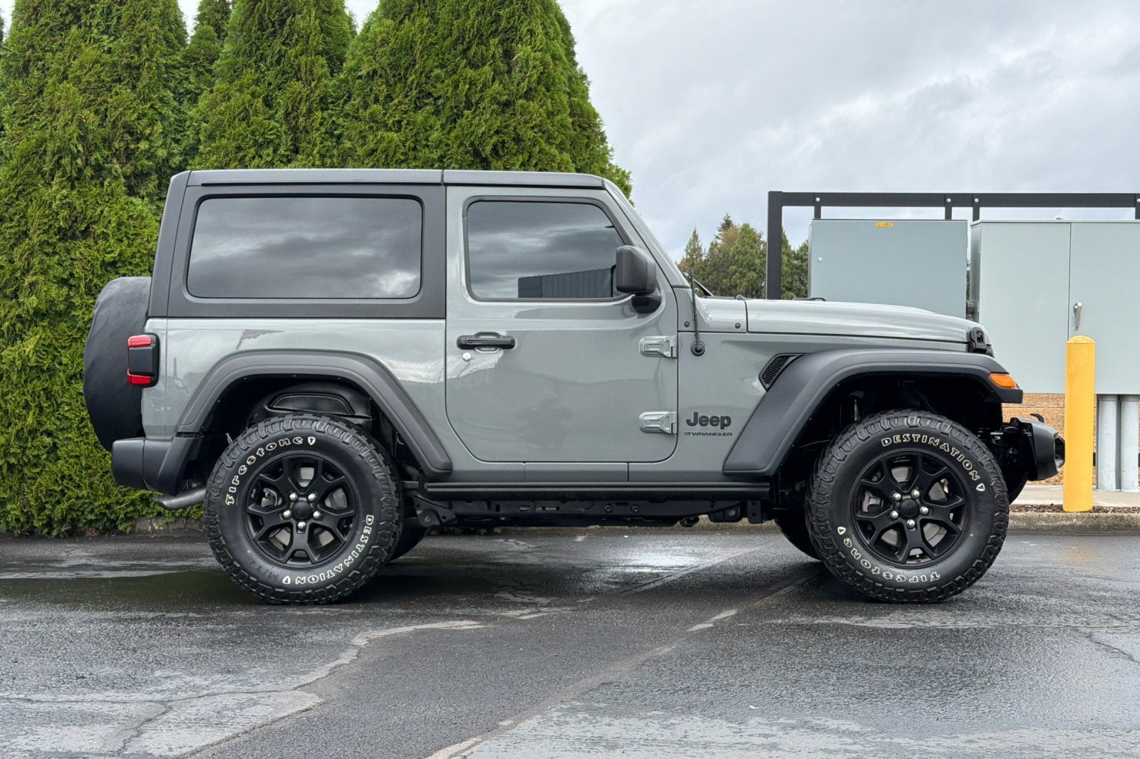 2023 Jeep Wrangler Willys