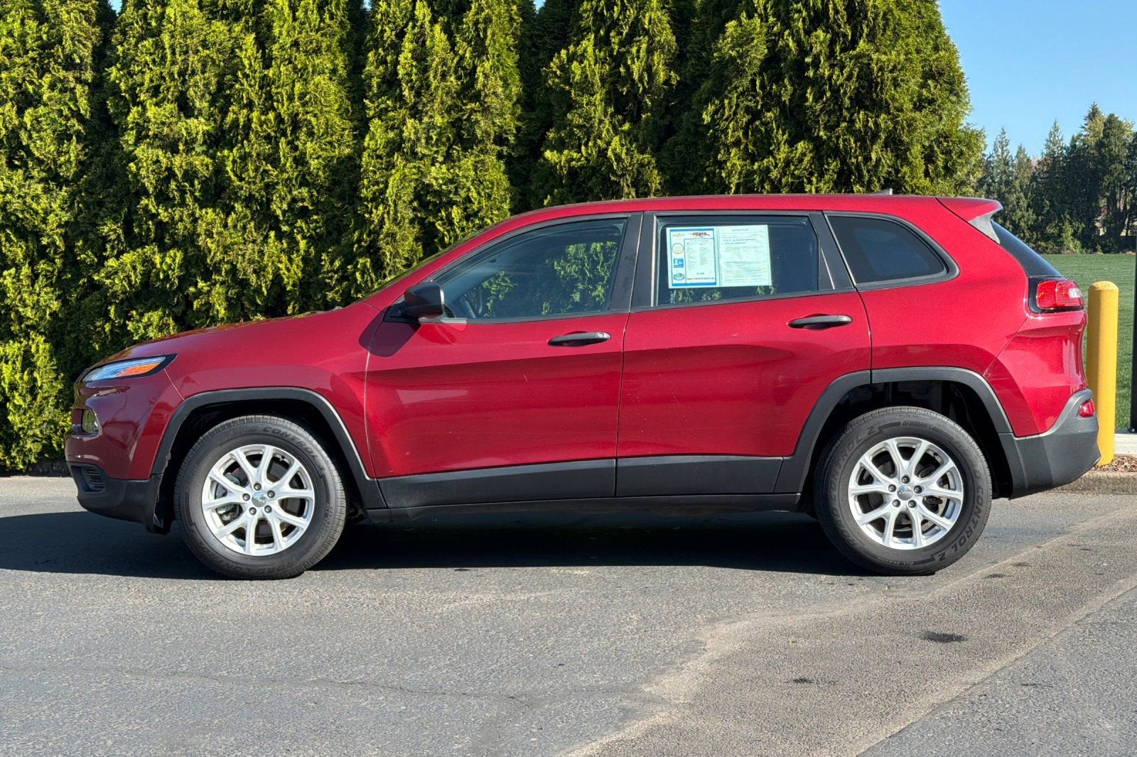 2017 Jeep Cherokee Sport