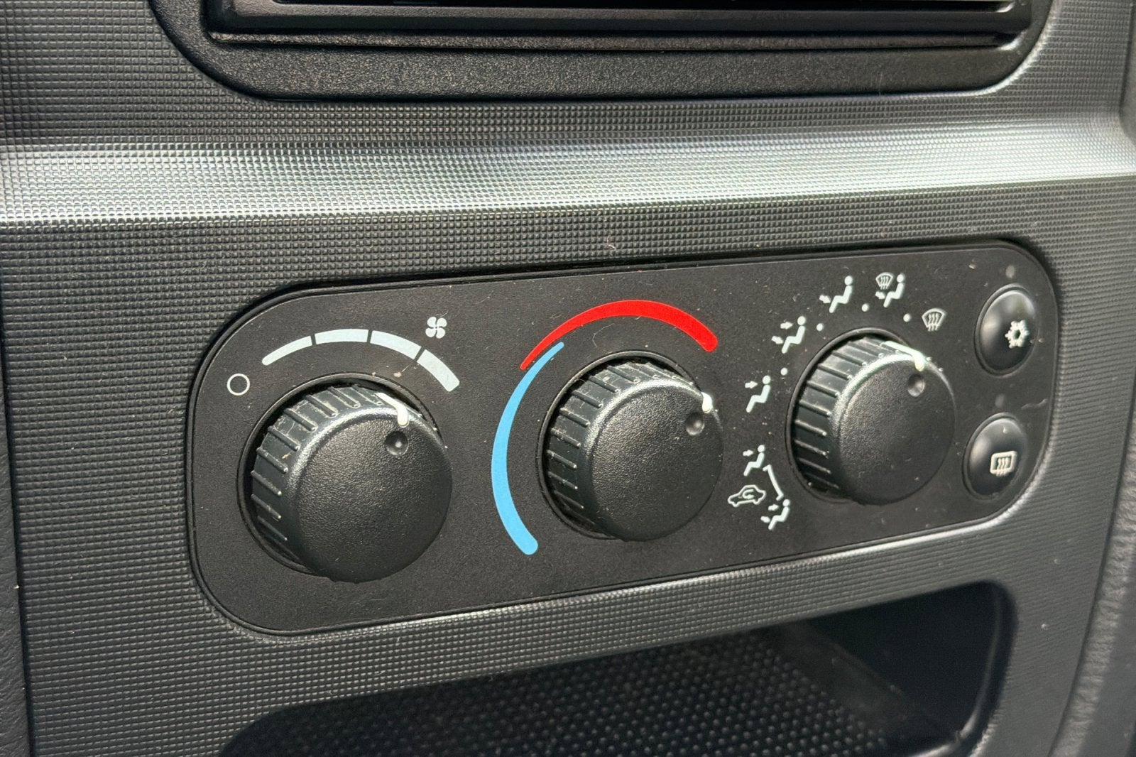 2004 Dodge Ram 1500 SLT