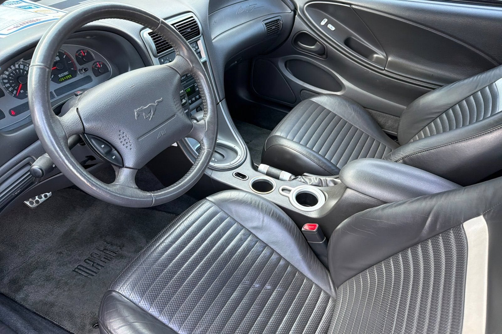 2004 Ford Mustang Premium Mach 1