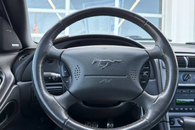 2004 Ford Mustang Premium Mach 1