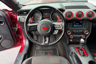 2016 Ford Mustang V6