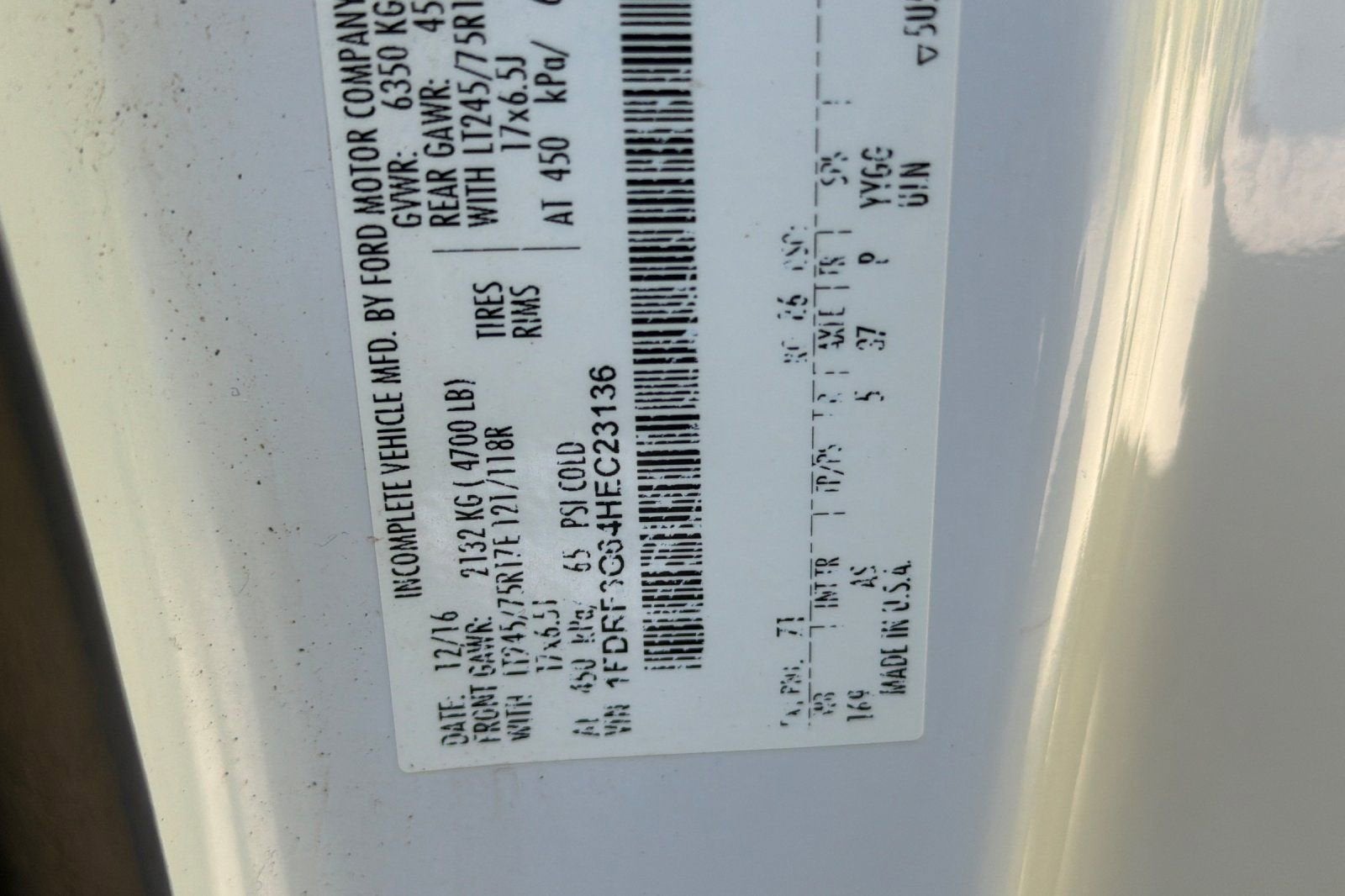 2017 Ford Super Duty F-350 DRW XL