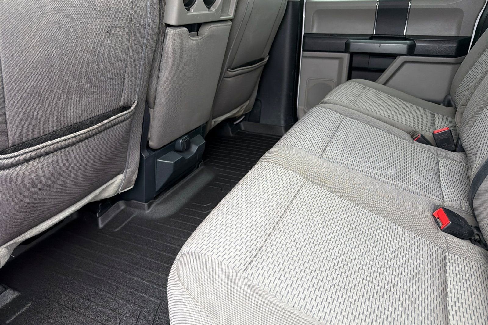 2022 Ford Super Duty F-350 SRW XL