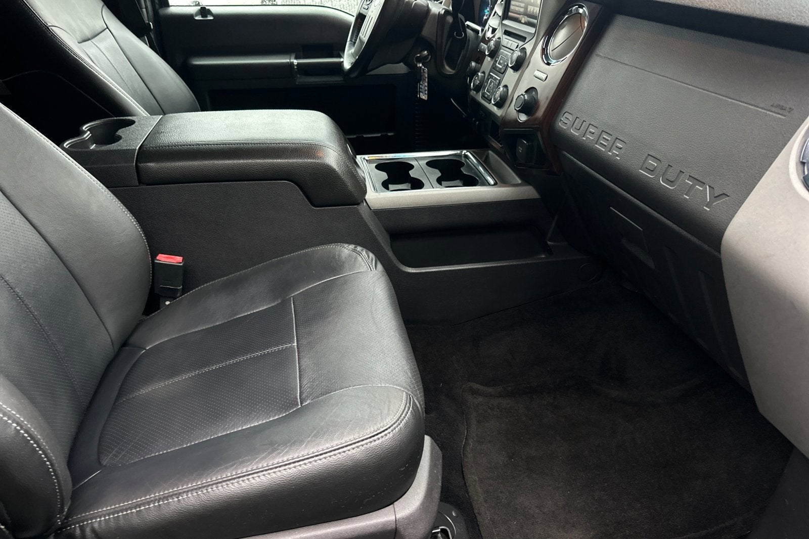 2015 Ford Super Duty F-350 SRW Lariat