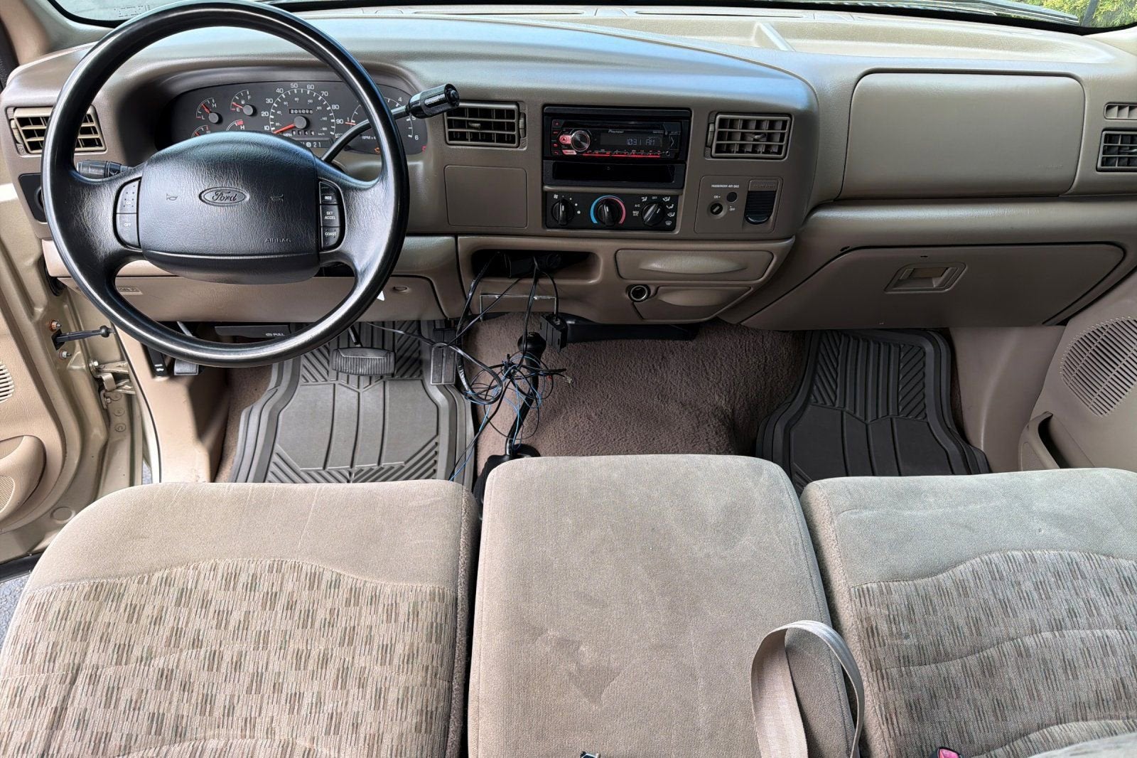 2000 Ford Super Duty F-250 XL