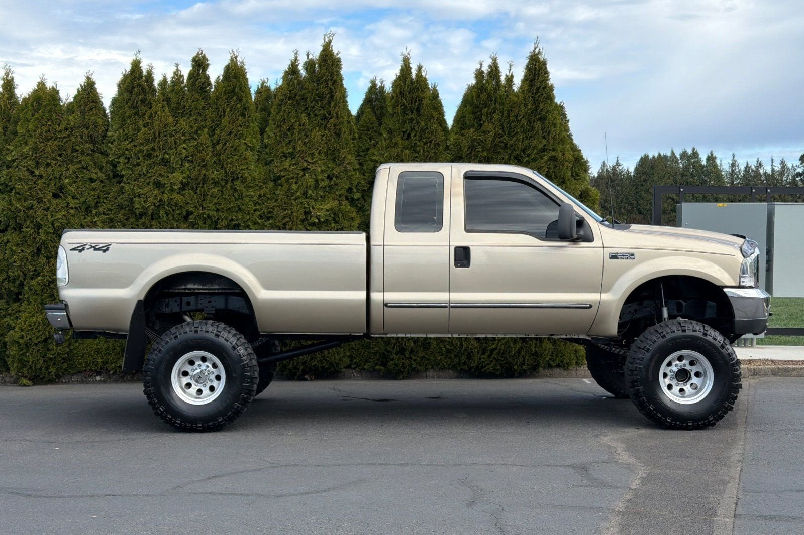 2000 Ford Super Duty F-250 XL