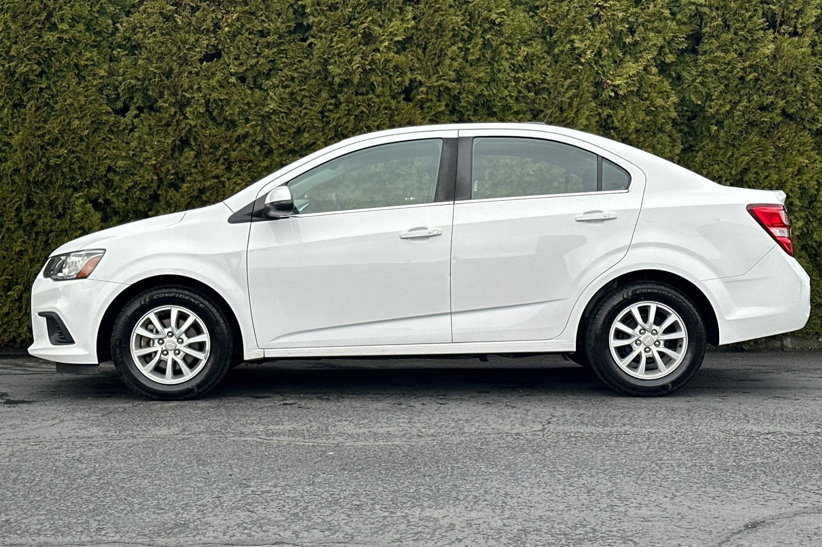 2017 Chevrolet Sonic LT