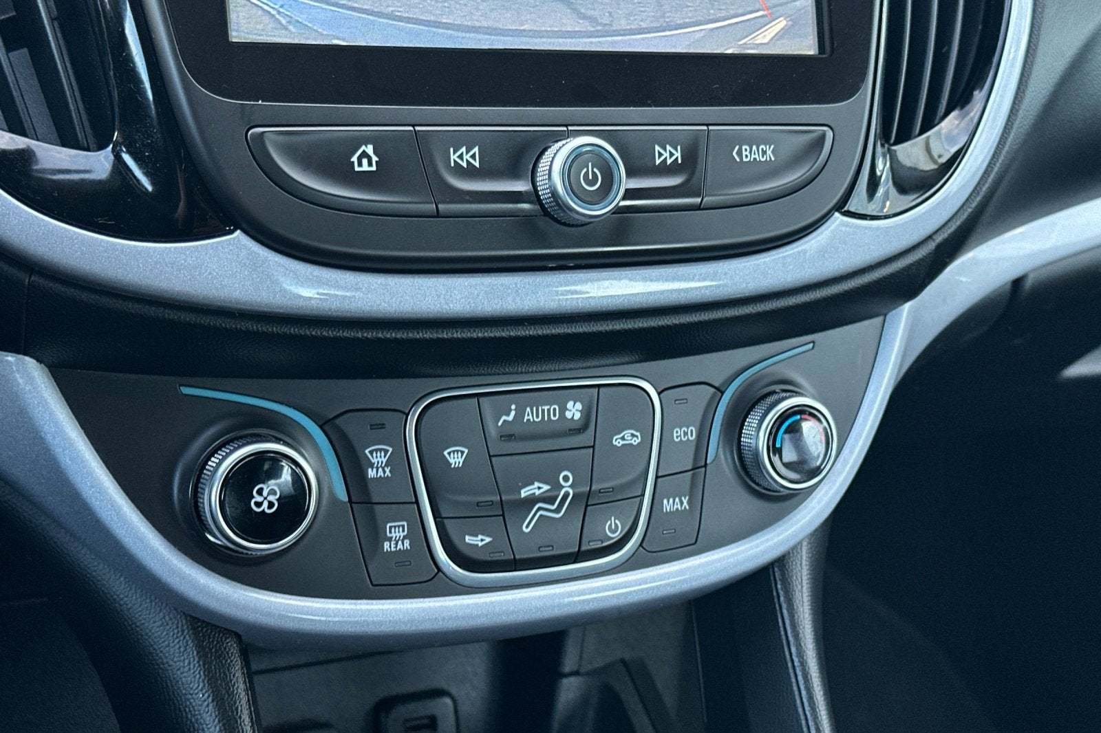 2018 Chevrolet Volt LT