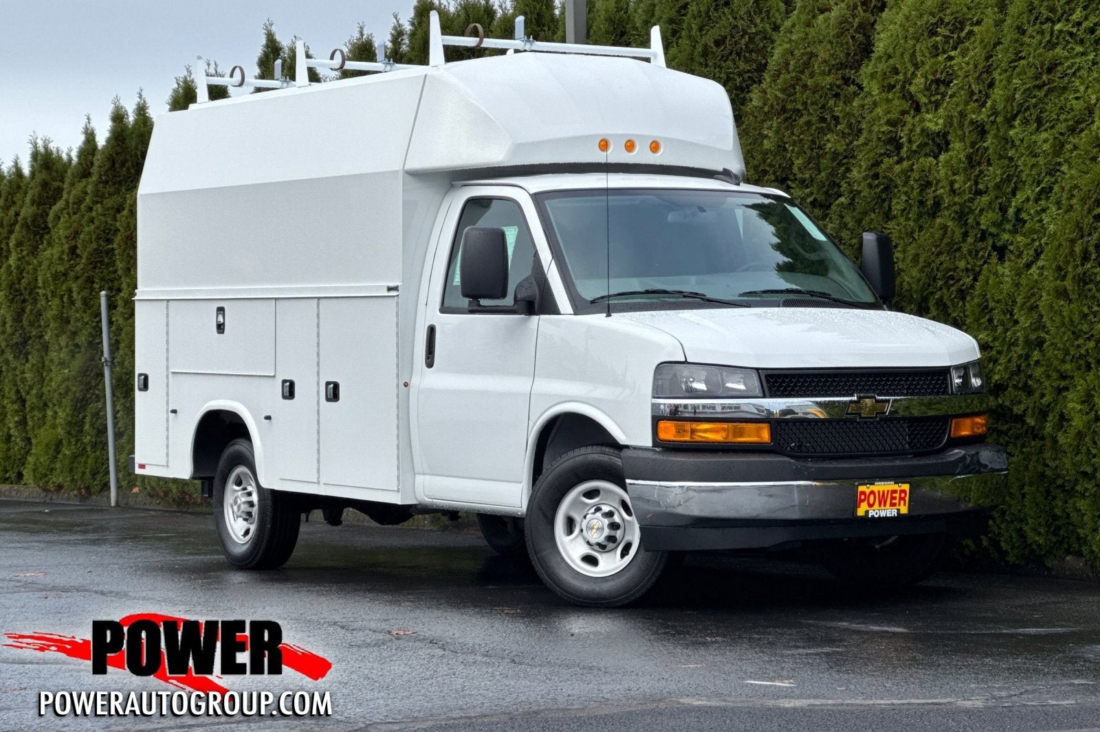 2025 Chevrolet Express Cutaway 3500 1WT