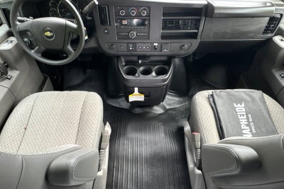 2025 Chevrolet Express Cutaway 3500 1WT