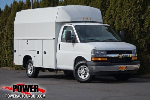 2025 Chevrolet Express Cutaway 3500 1WT