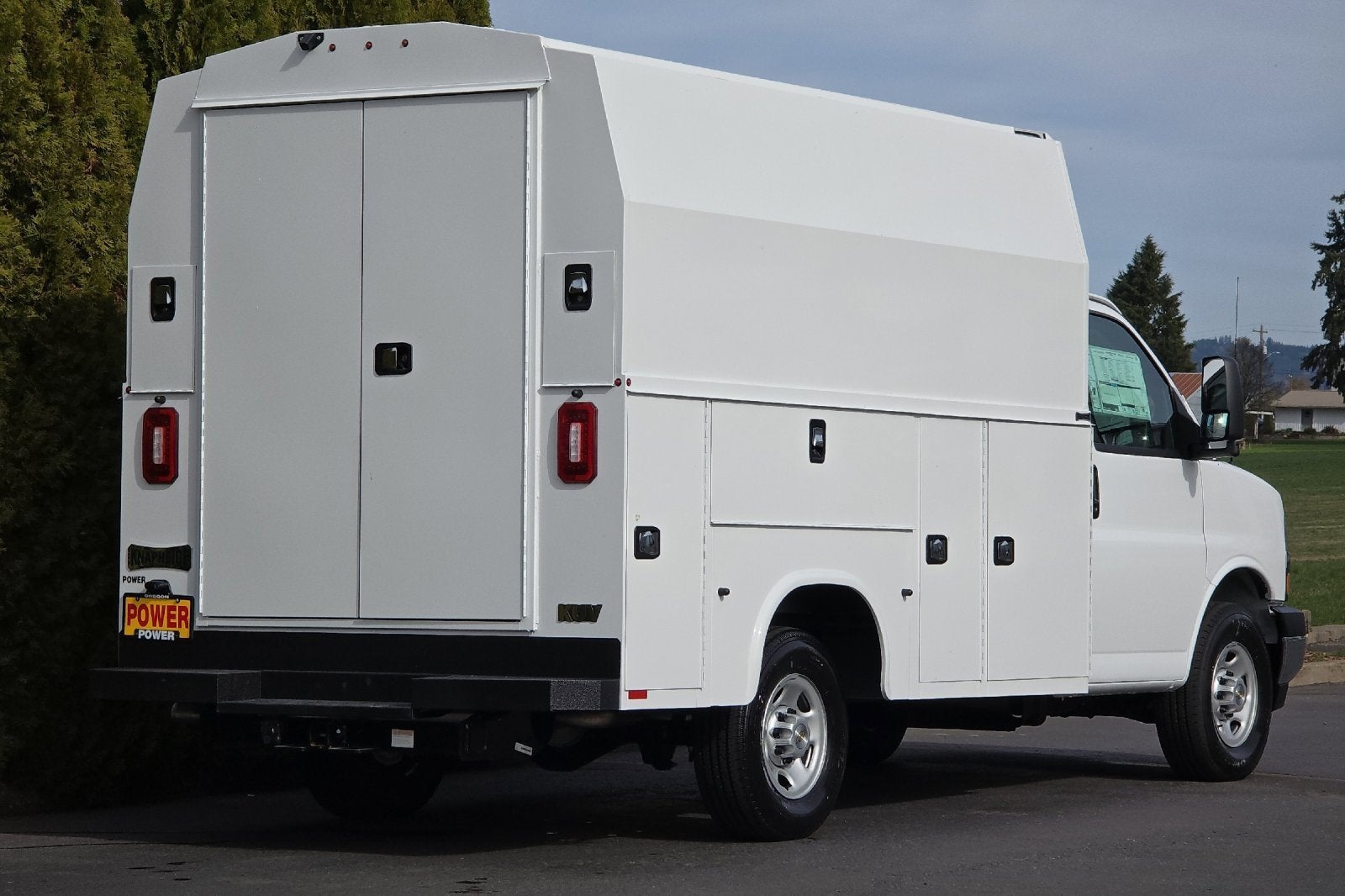 2025 Chevrolet Express Cutaway 3500 1WT