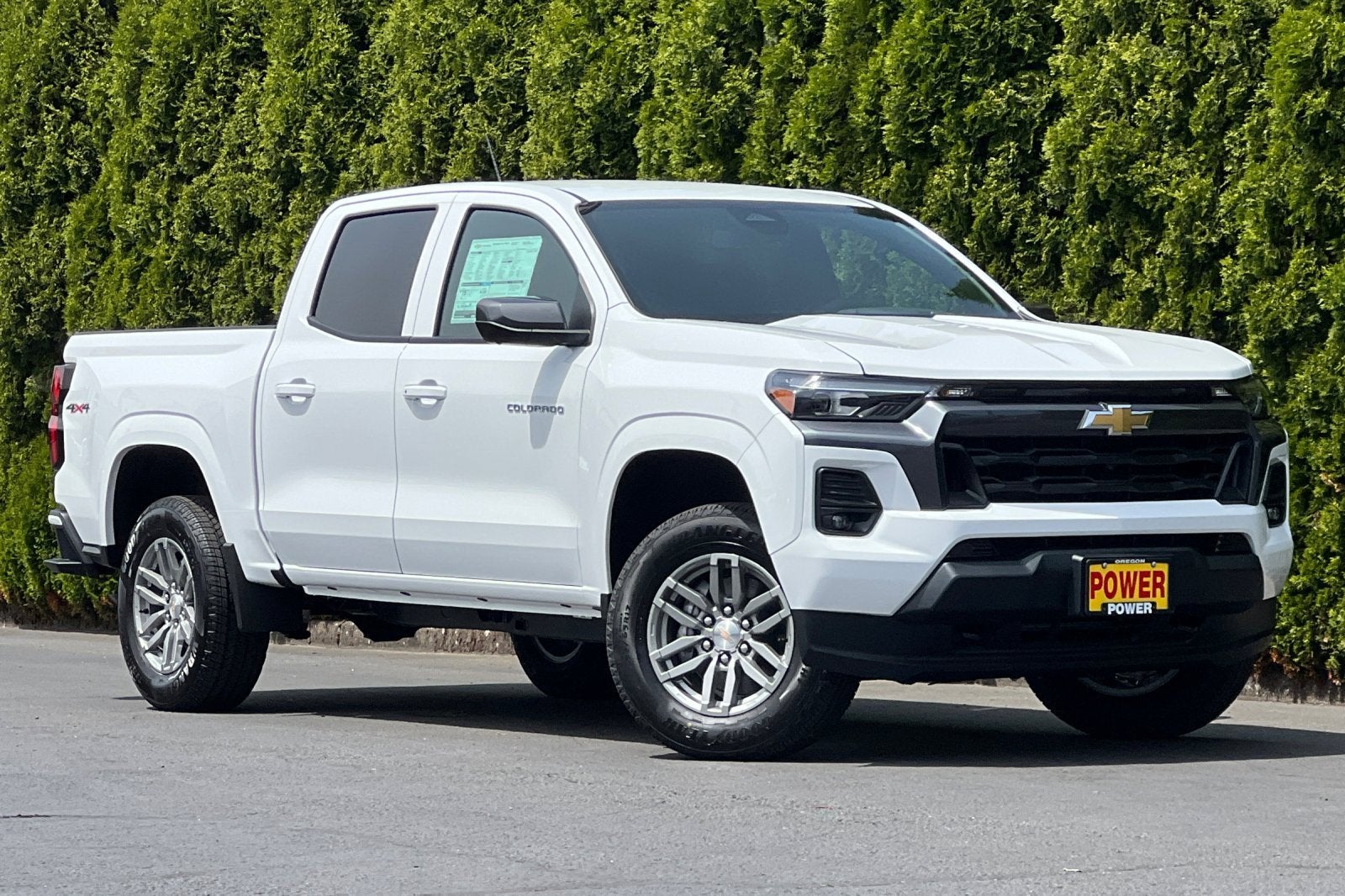 2025 Chevrolet Colorado WT/LT