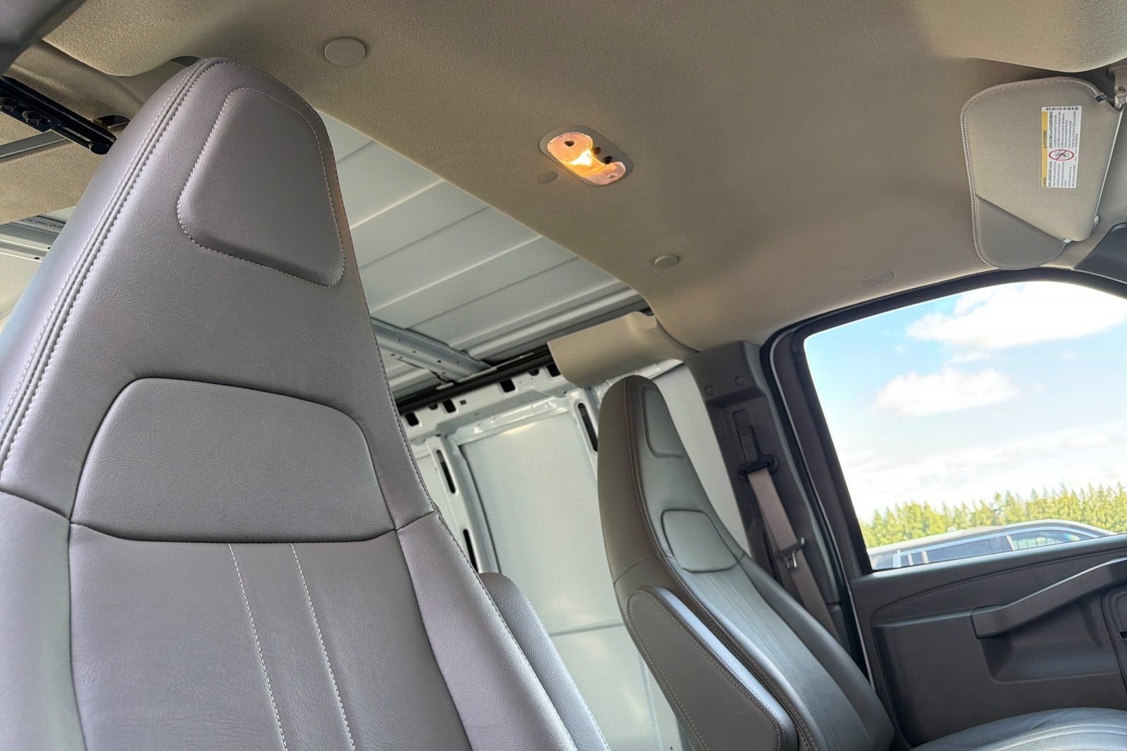 2026 Chevrolet Express Cargo 1WT