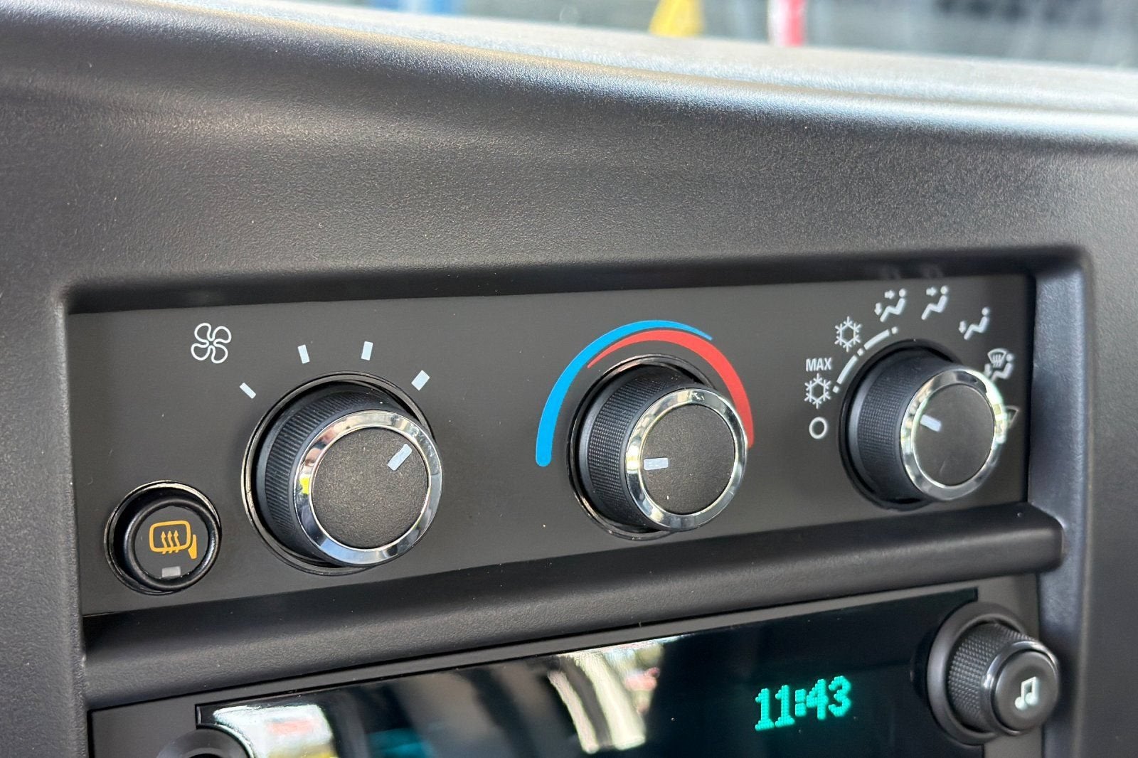 2026 Chevrolet Express Cargo 1WT