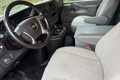 2017 Chevrolet Express Cargo 2500 2500 RWD 135"