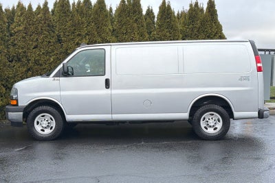 2017 Chevrolet Express Cargo 2500 2500 RWD 135"
