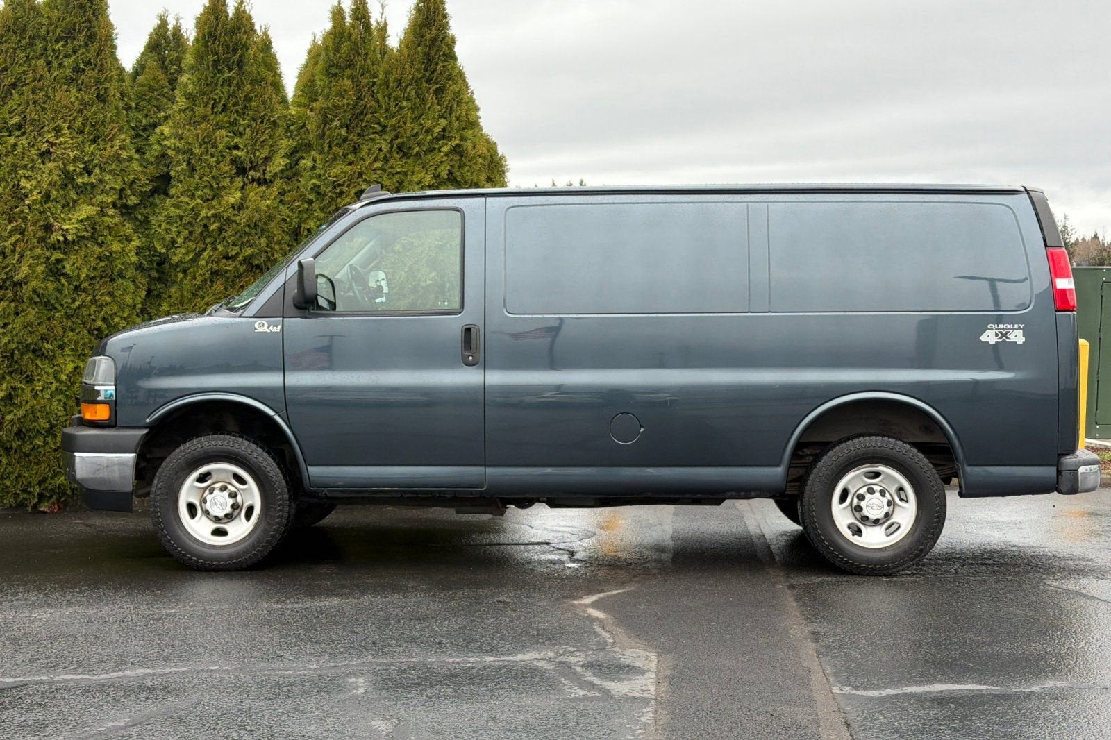 2020 Chevrolet Express Cargo 2500 WT