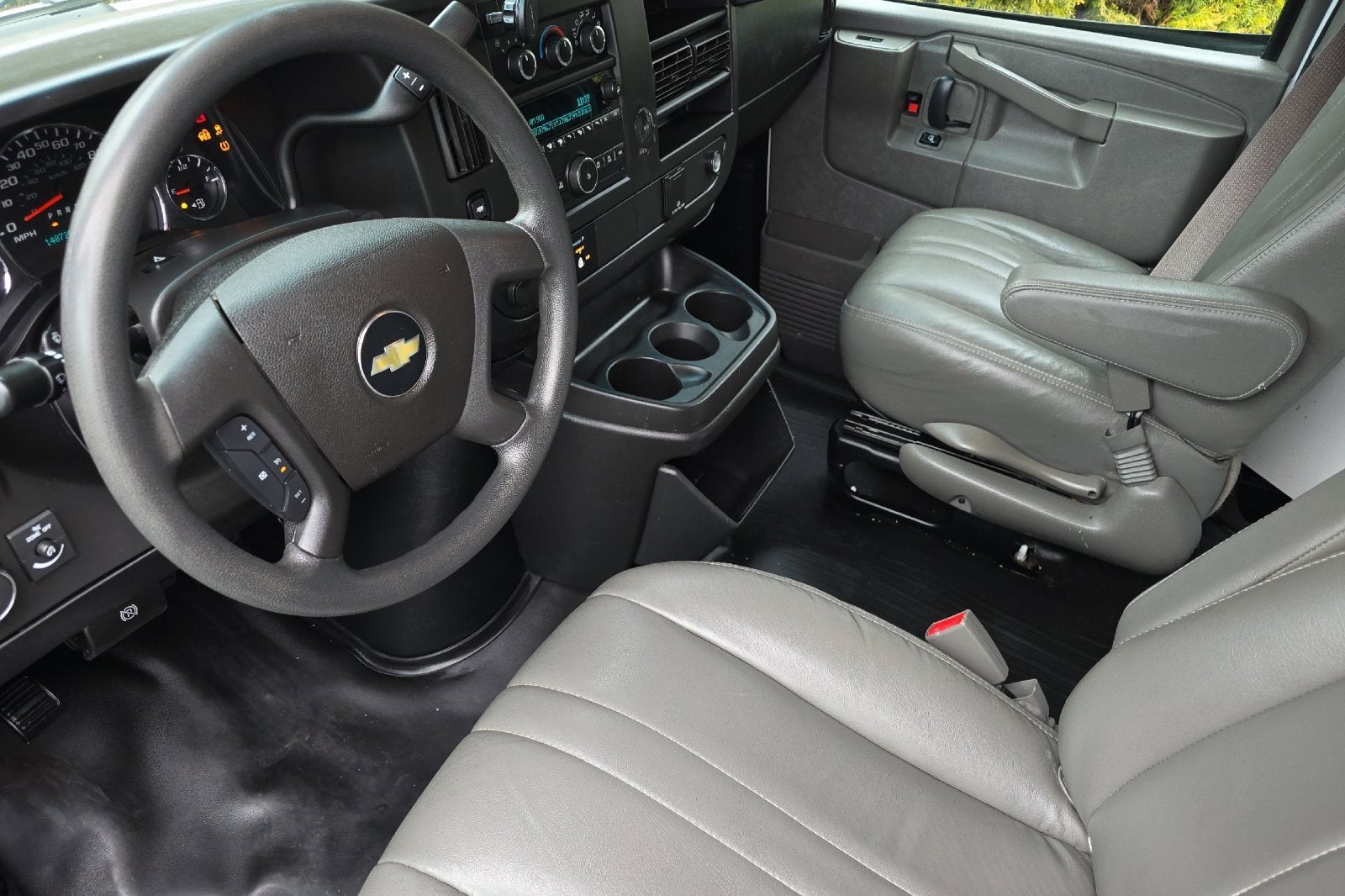 2017 Chevrolet Express Cargo 2500 Base