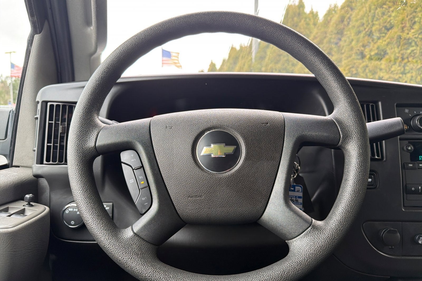 2024 Chevrolet Express Cargo 2500 WT