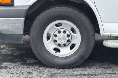 2024 Chevrolet Express Cargo 2500 WT