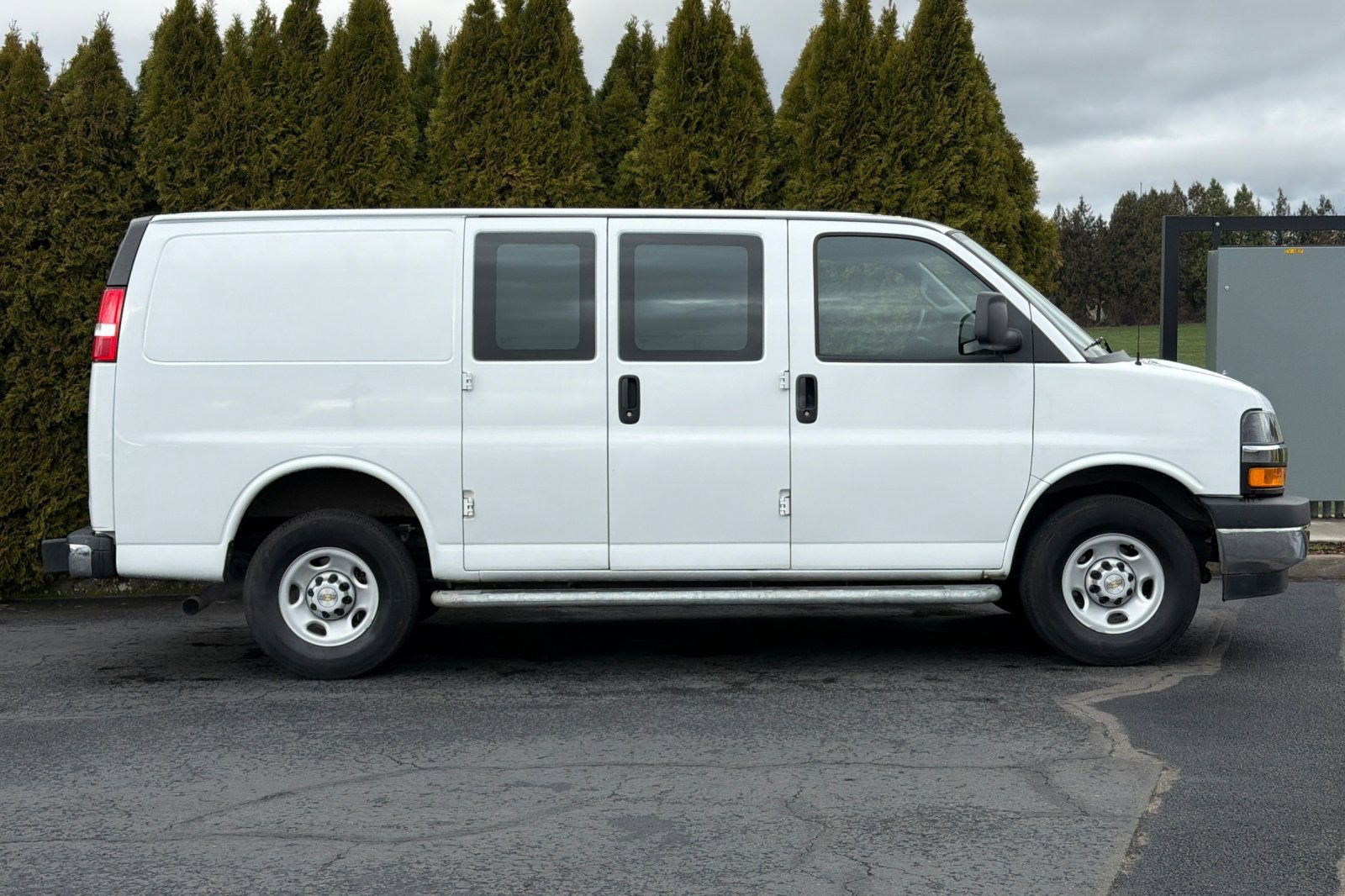 2024 Chevrolet Express Cargo 2500 WT