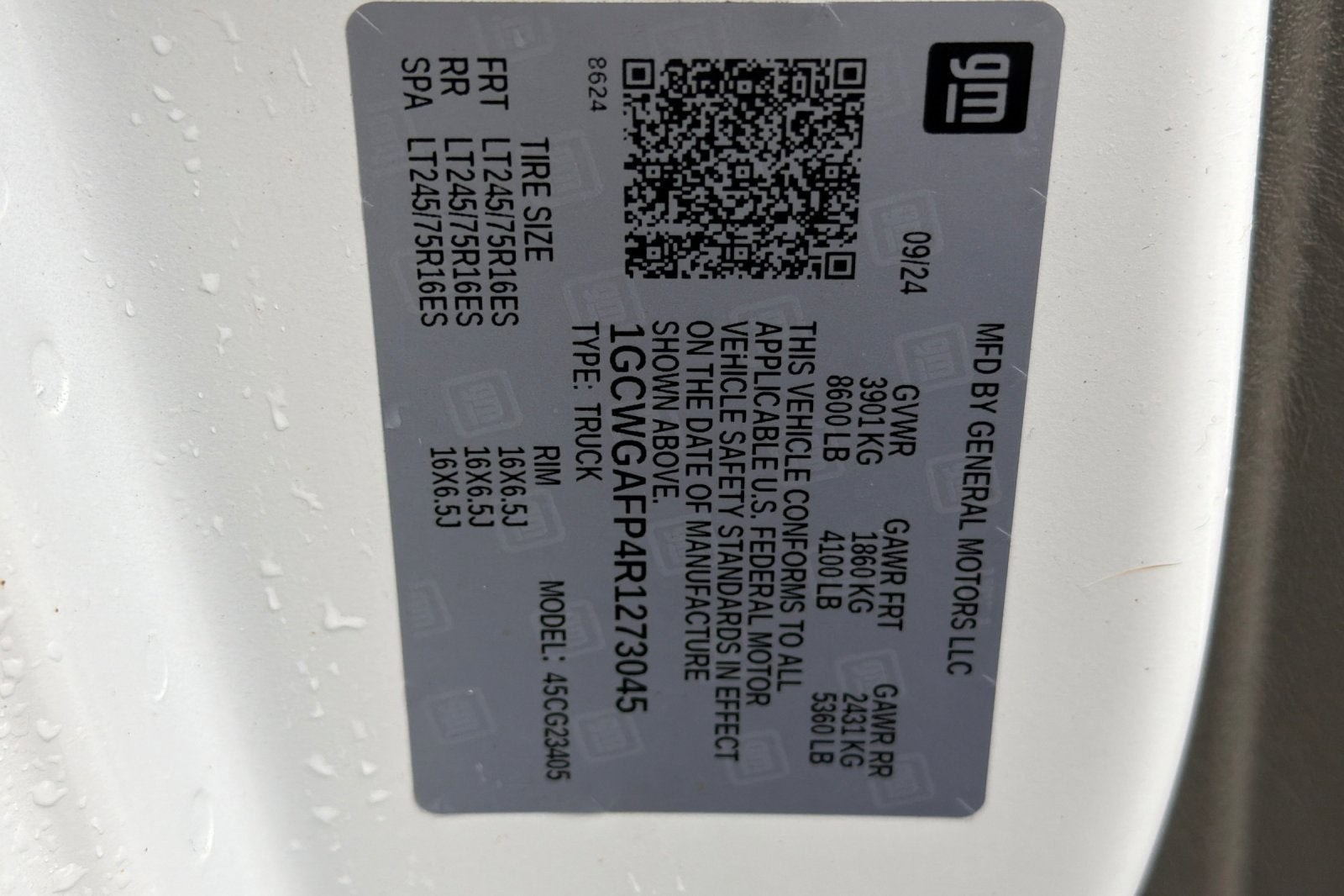 2024 Chevrolet Express Cargo 2500 WT