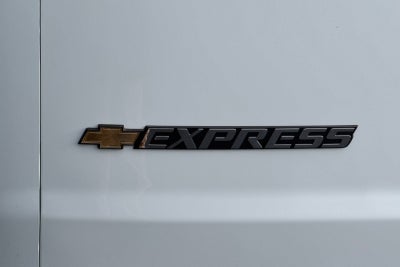 2024 Chevrolet Express Cargo 2500 WT