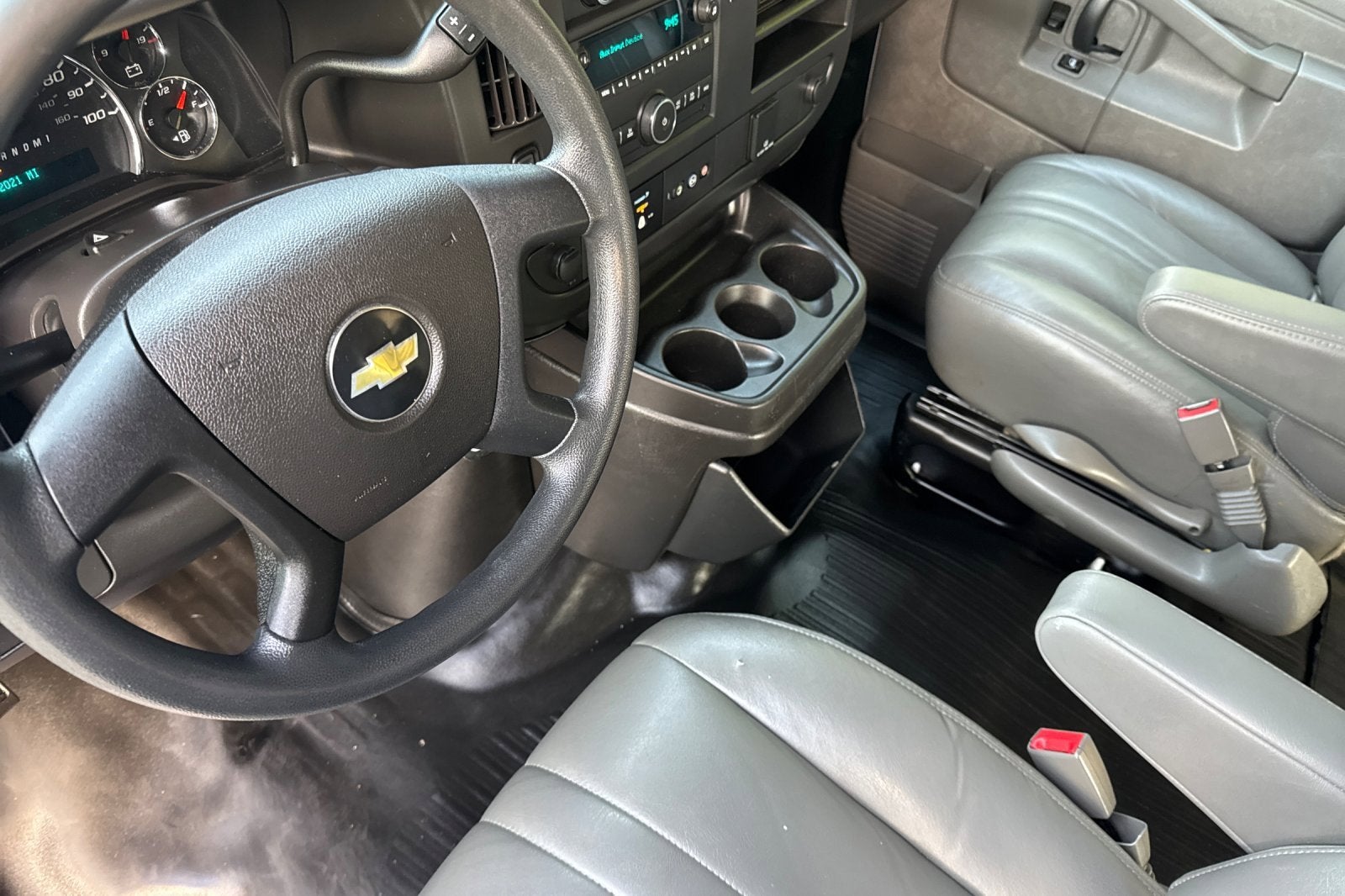 2018 Chevrolet Express Cargo 2500 2500 RWD 135"