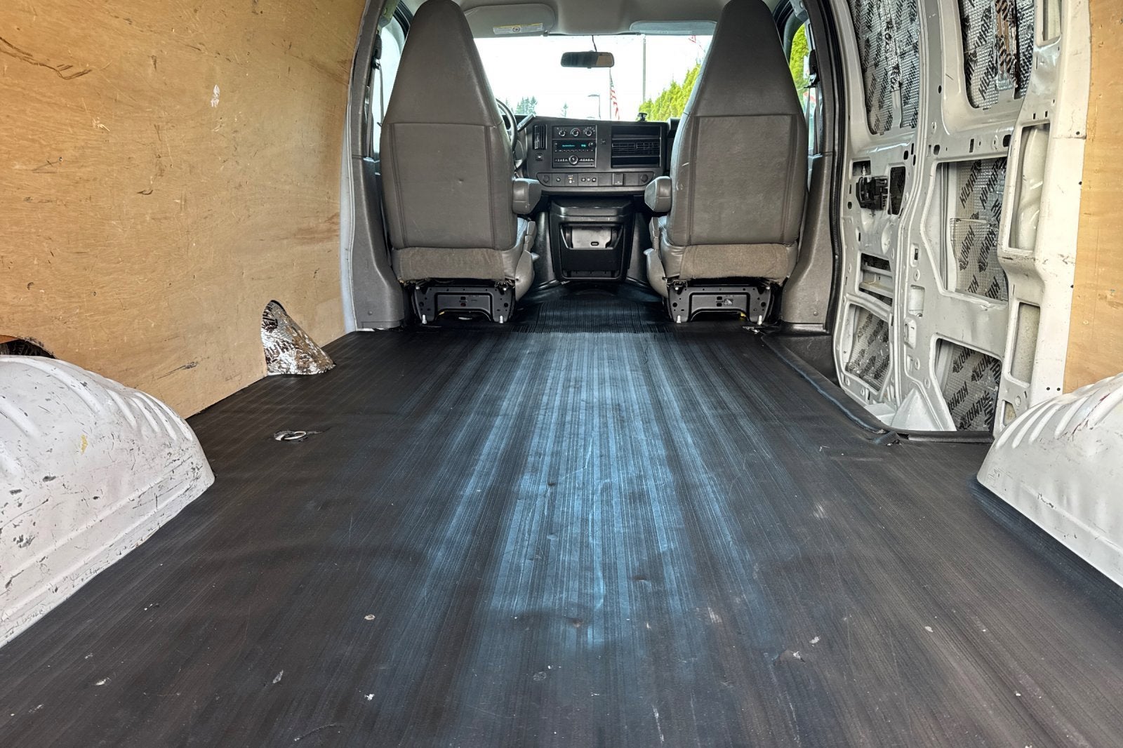 2018 Chevrolet Express Cargo 2500 2500 RWD 135"