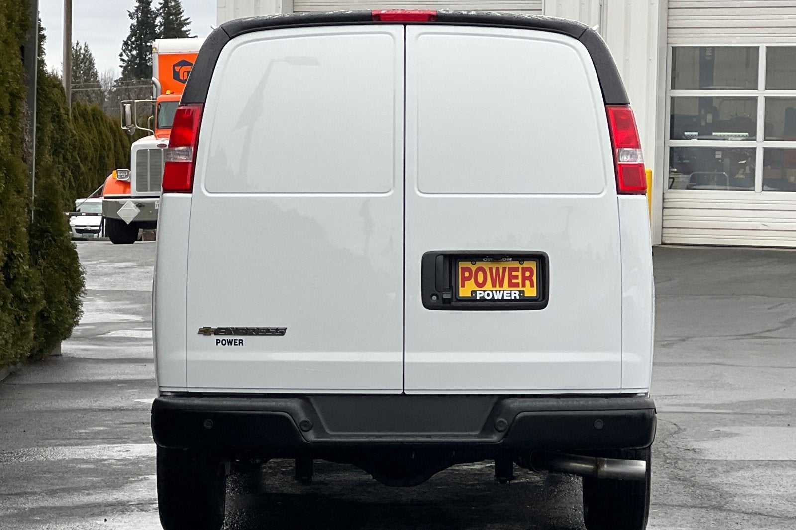 2025 Chevrolet Express Cargo 2500 WT