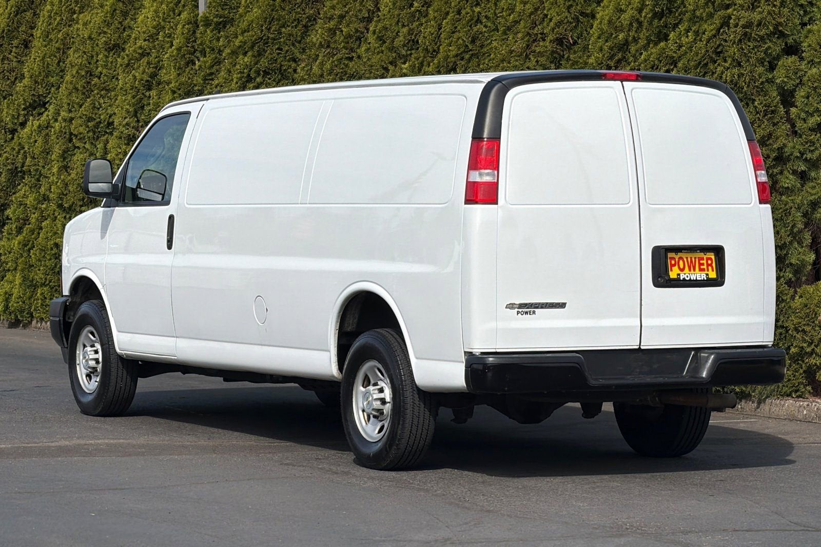 2024 Chevrolet Express Cargo 2500 WT