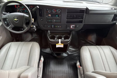 2025 Chevrolet Express Cargo 3500 WT