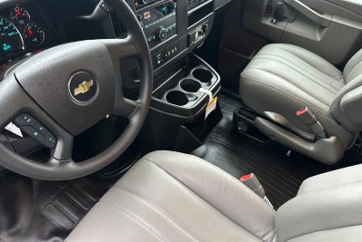 2025 Chevrolet Express Cargo 3500 WT