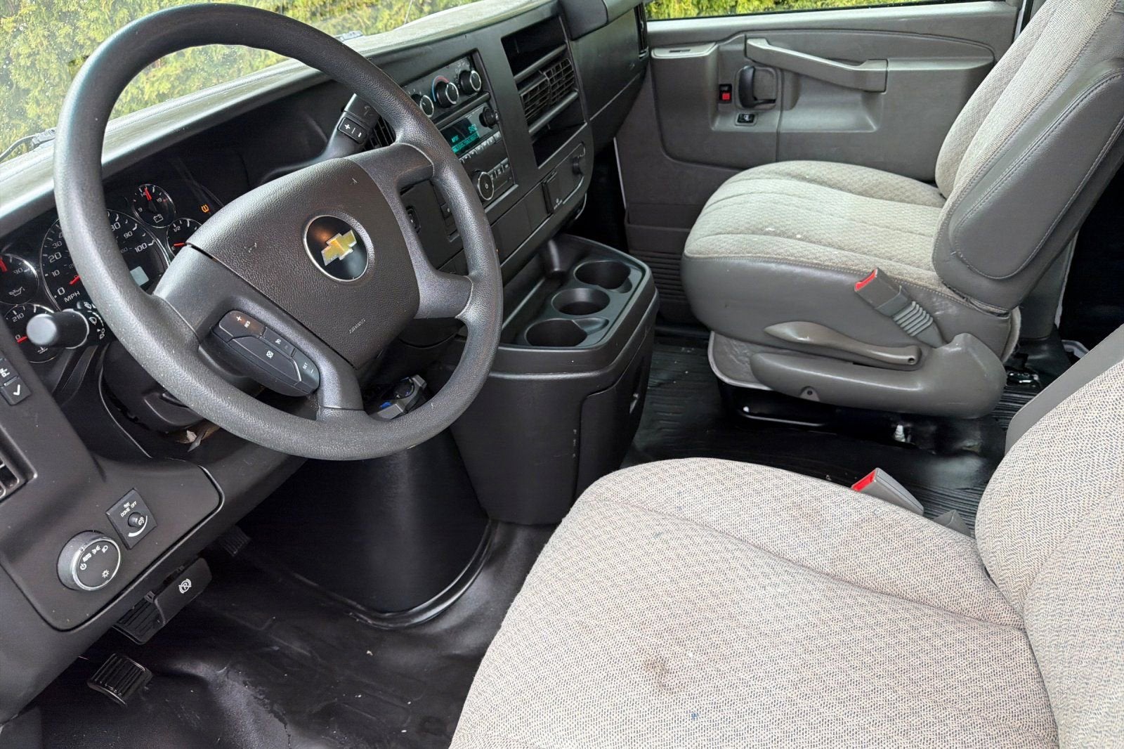 2017 Chevrolet Express Cargo 3500 3500 RWD 135"