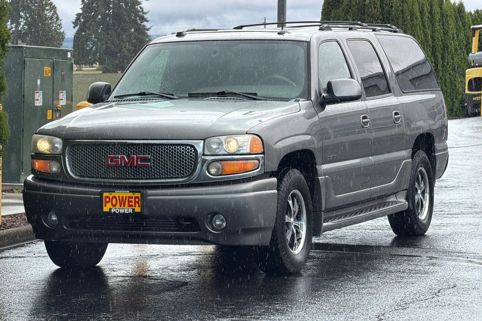 2005 GMC Yukon XL 4DR 4WD 1500