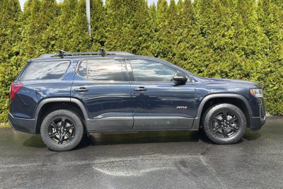 2022 GMC Acadia AT4