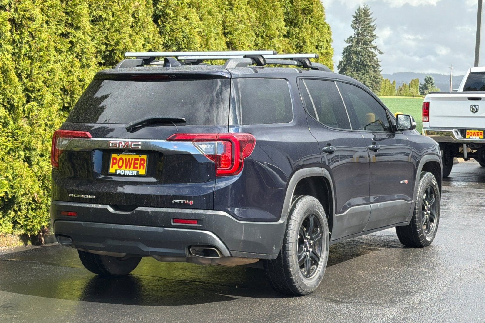 2022 GMC Acadia AT4
