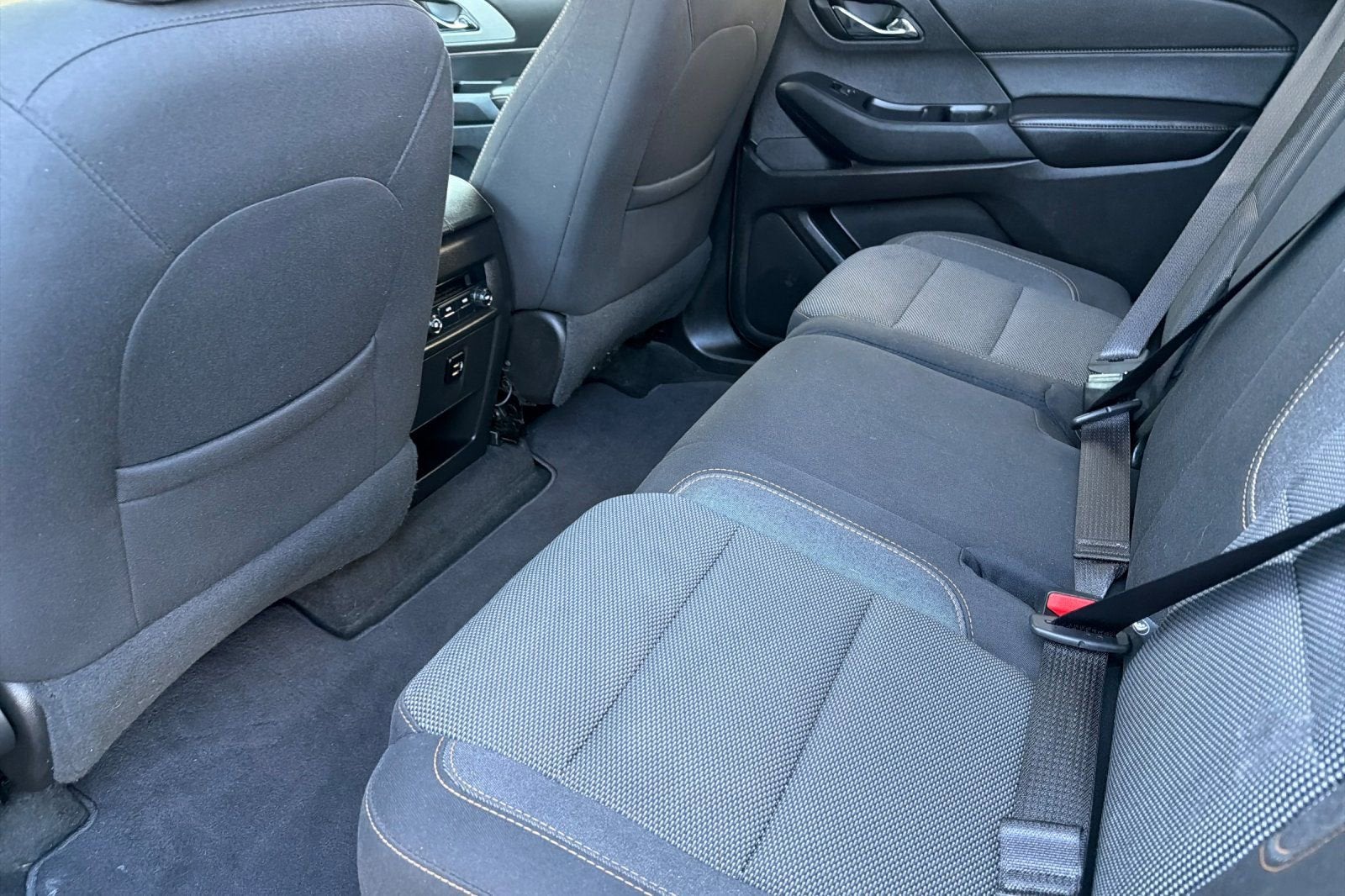 2018 Chevrolet Traverse LS