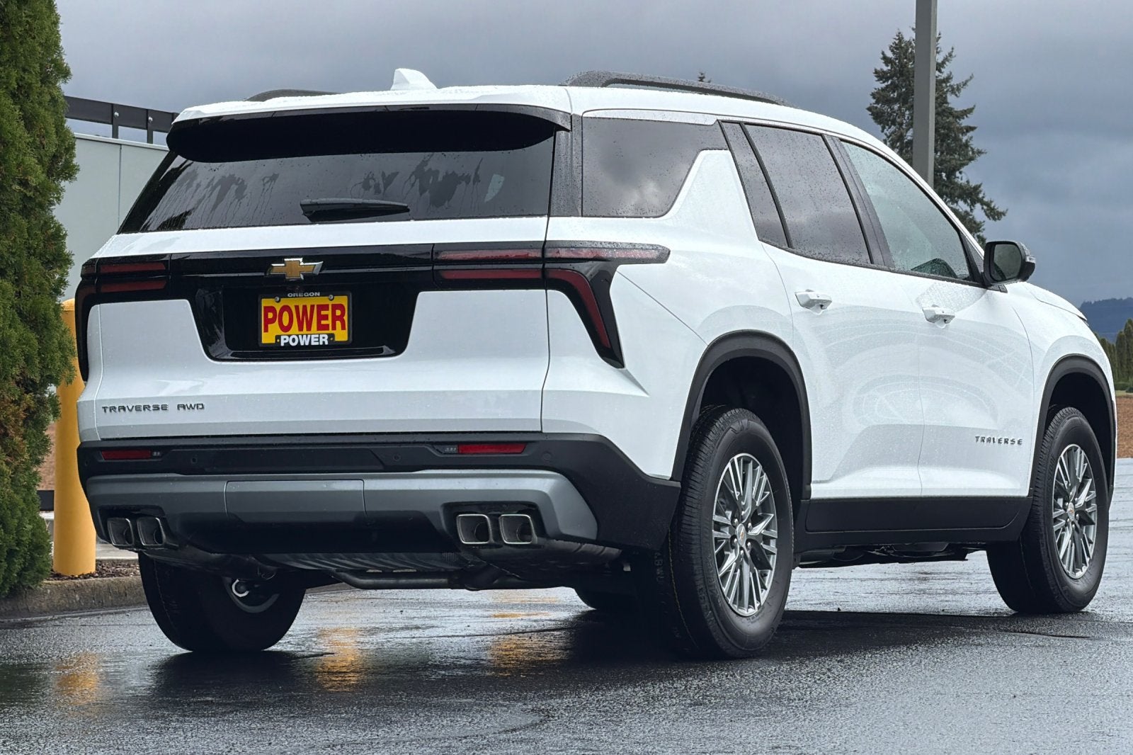 2027 Chevrolet Traverse LT