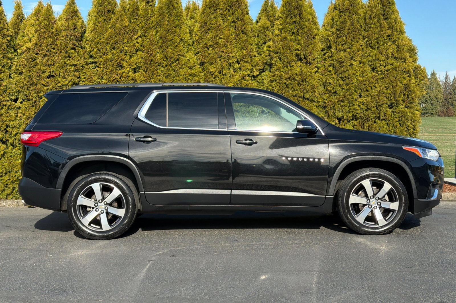 2020 Chevrolet Traverse LT Leather