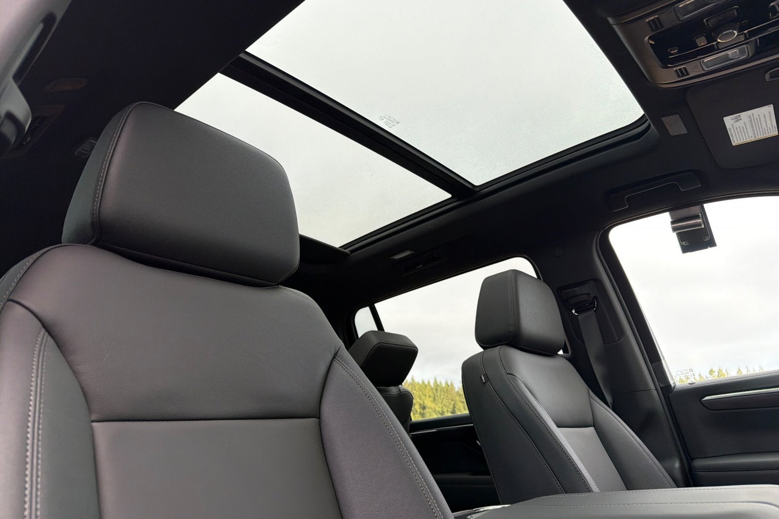 2027 Chevrolet Suburban LT