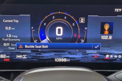 2025 Chevrolet Suburban RST