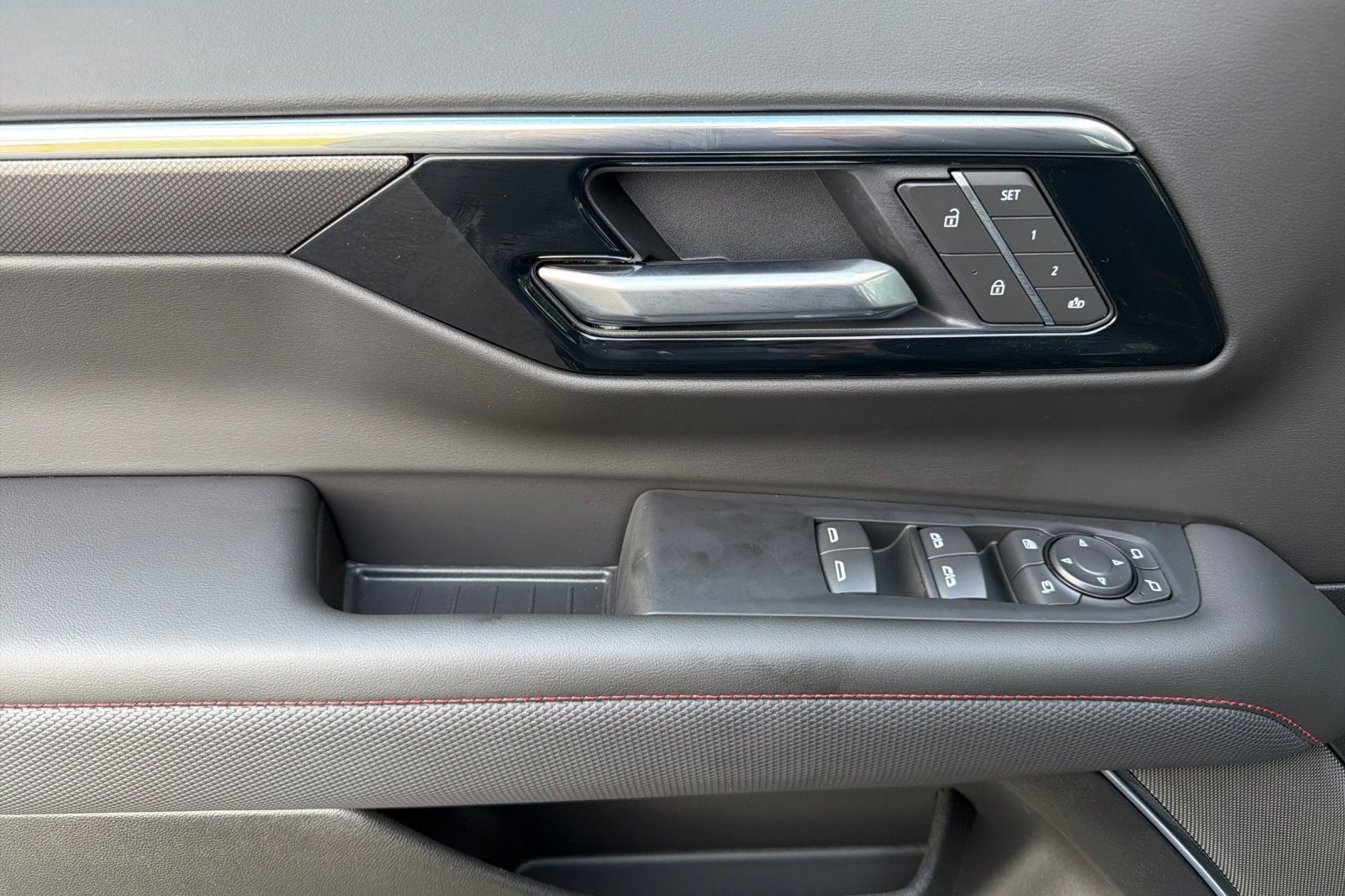 2027 Chevrolet Tahoe RST